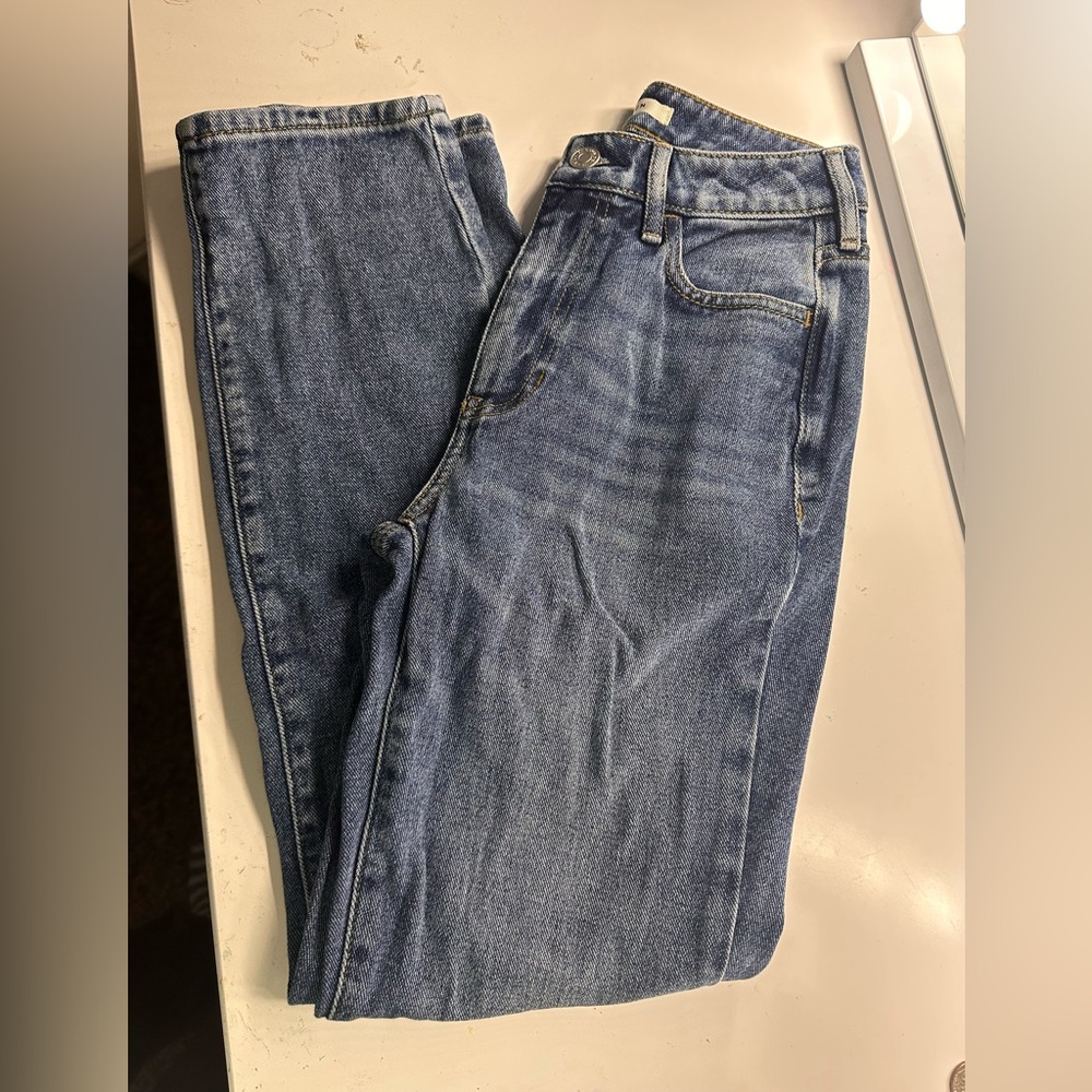 PacSun Blue Denim Mom Jeans